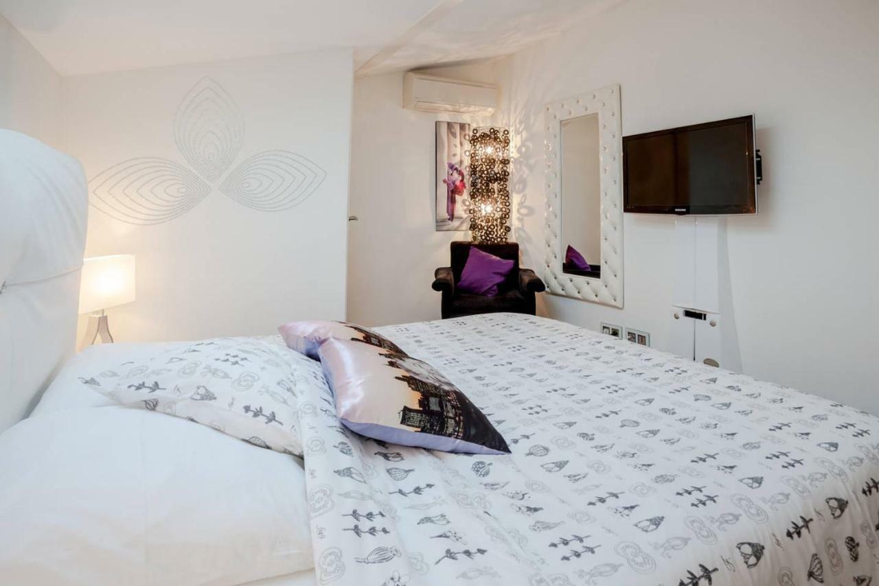 Elegante Appartmento Nel Quadrato D'oro A St Tropez Appartement